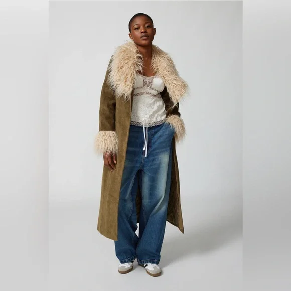 NWT Urban Outfitters Tasha Corduroy Faux Fur Trim Trench Coat Green XL - Picture 1 of 10